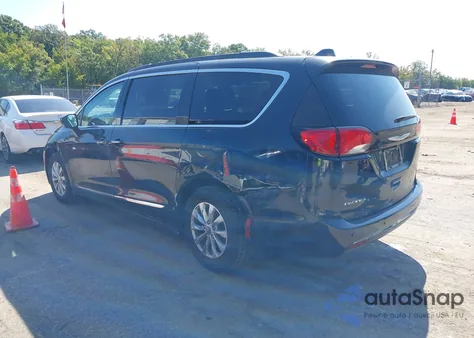 2017 Chrysler Pacifica Touring-L from USA, damaged, VIN 2C4RC1BG3HR599010
